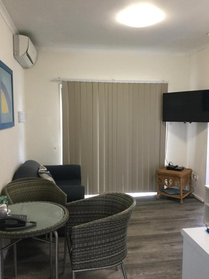 Oceanside Hawks Nest Hotel Luaran gambar