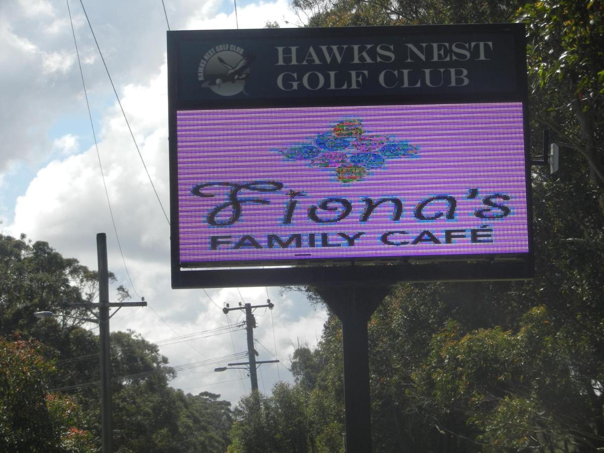 Oceanside Hawks Nest Hotel Luaran gambar