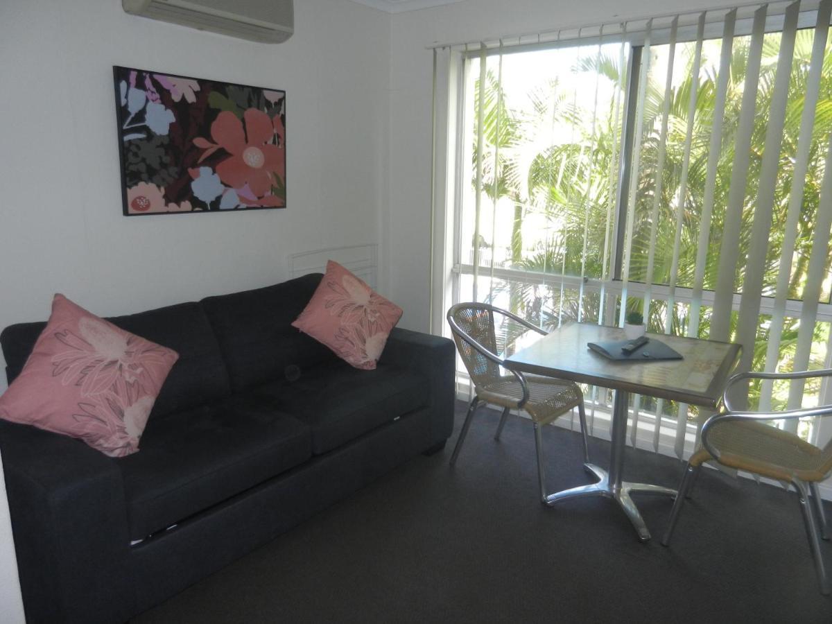Oceanside Hawks Nest Hotel Luaran gambar
